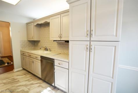 5999 Halle Farm Drive Willoughby OH 44094