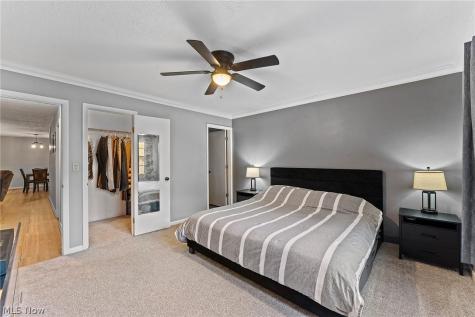 1339 Fox Run Drive Youngstown OH 44512