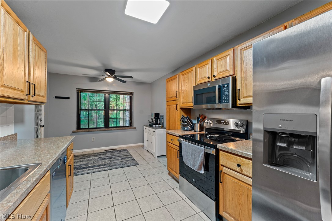 1339 Fox Run Drive Youngstown OH 44512