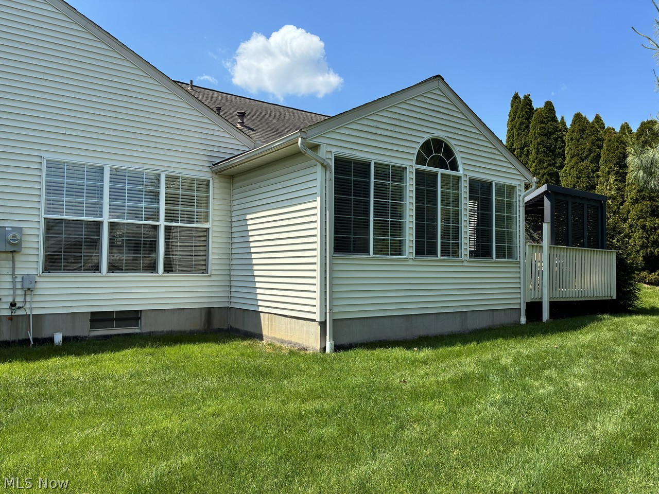 1661 Southpointe Circle NE Canton OH 44714
