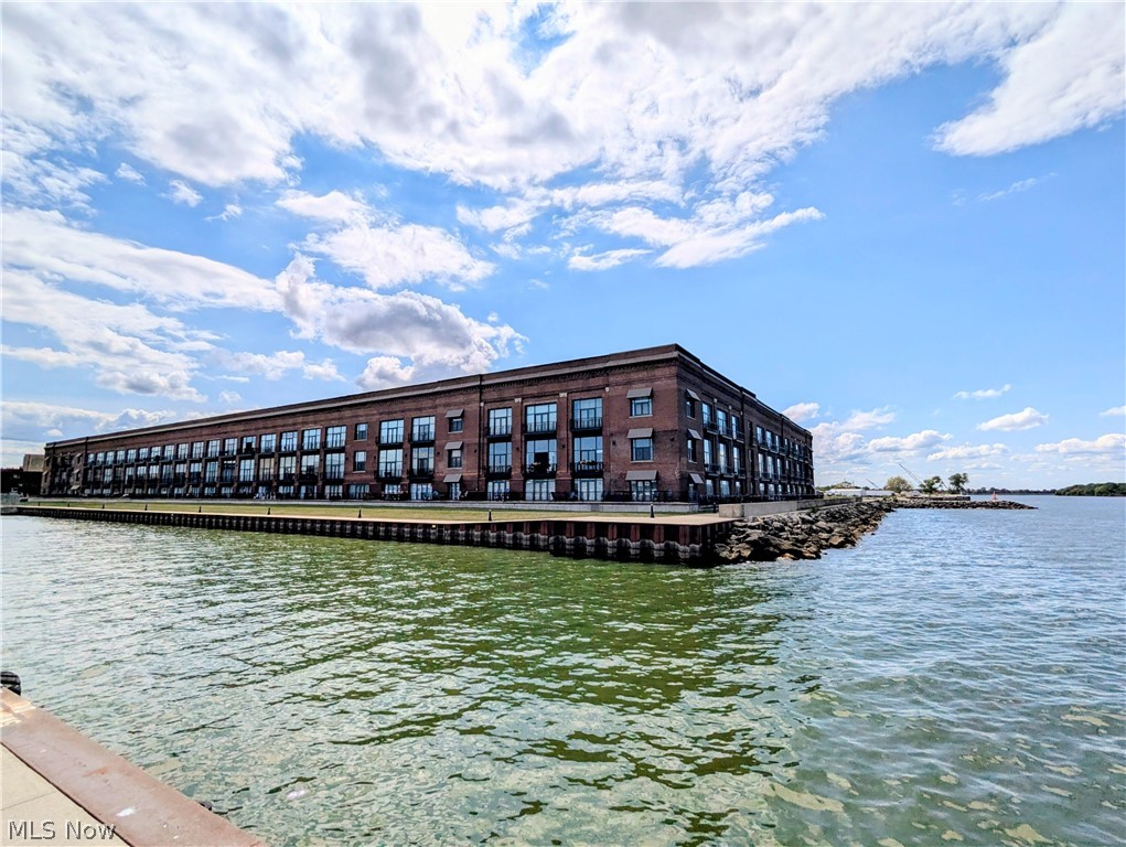 401 Shoreline Drive W Sandusky OH 44870