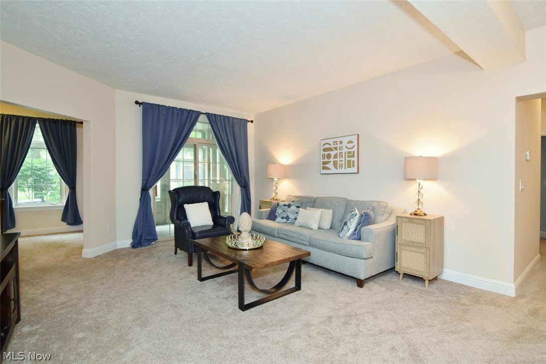 3138 Richmond Road Beachwood OH 44122