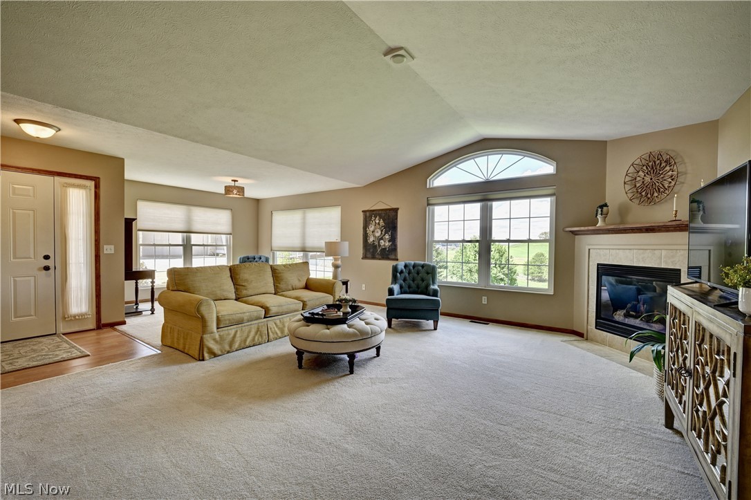 181 Heritage Crossing SE Sugarcreek OH 44681