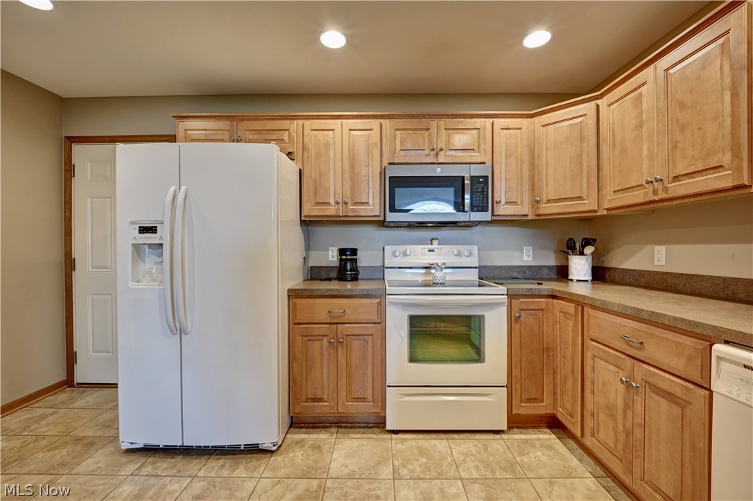 181 Heritage Crossing SE Sugarcreek OH 44681