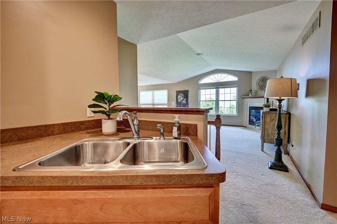 181 Heritage Crossing SE Sugarcreek OH 44681