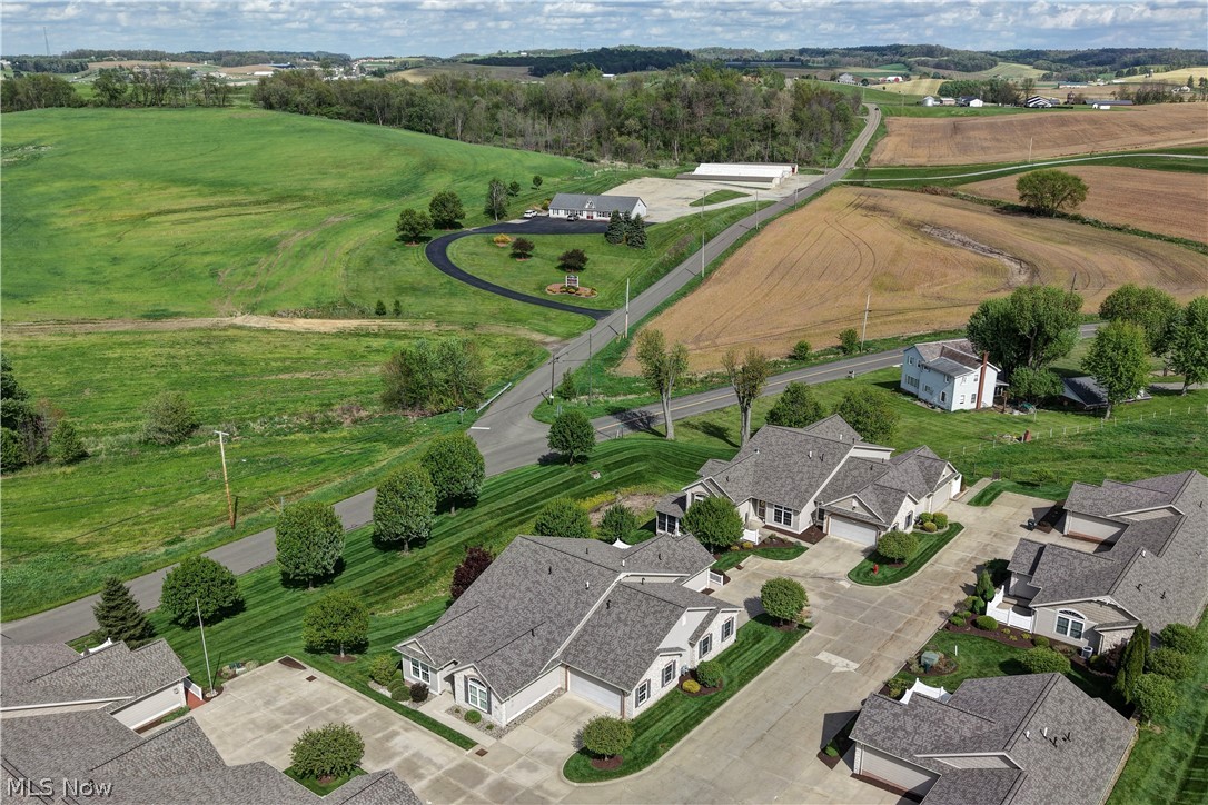 181 Heritage Crossing SE Sugarcreek OH 44681