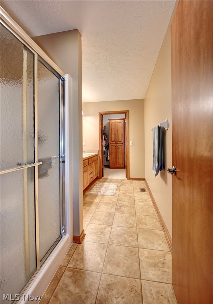 181 Heritage Crossing SE Sugarcreek OH 44681