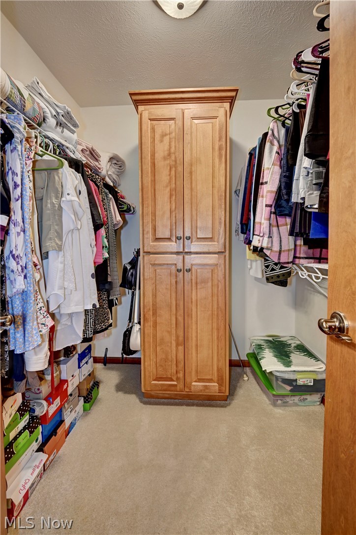 181 Heritage Crossing SE Sugarcreek OH 44681