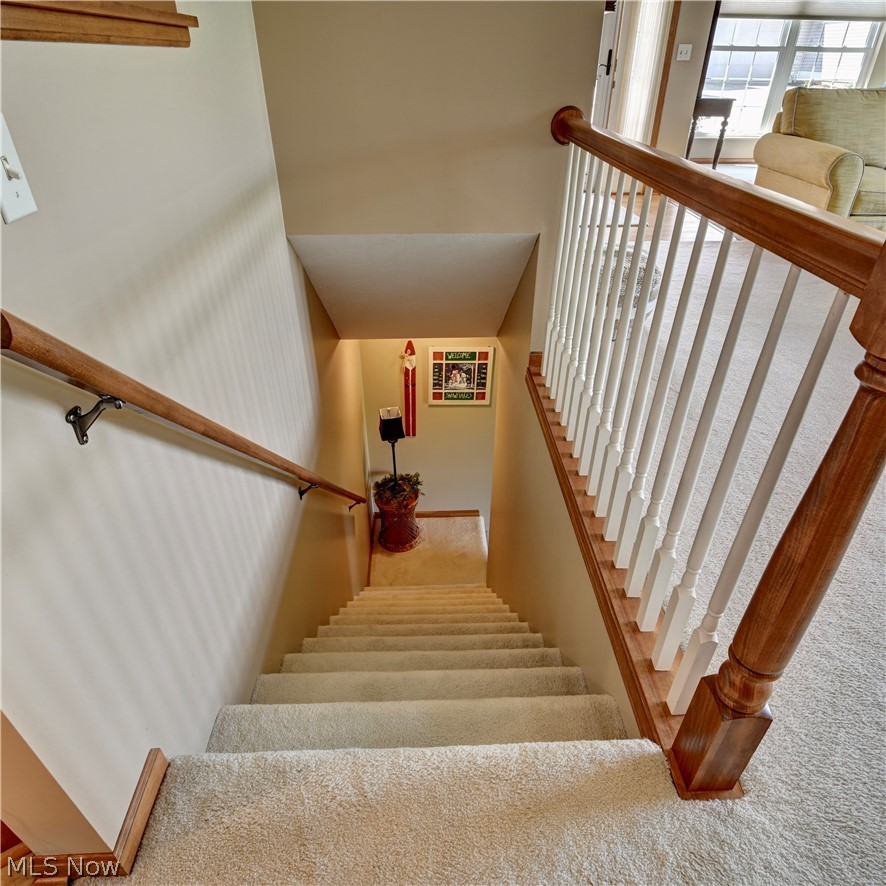 181 Heritage Crossing SE Sugarcreek OH 44681