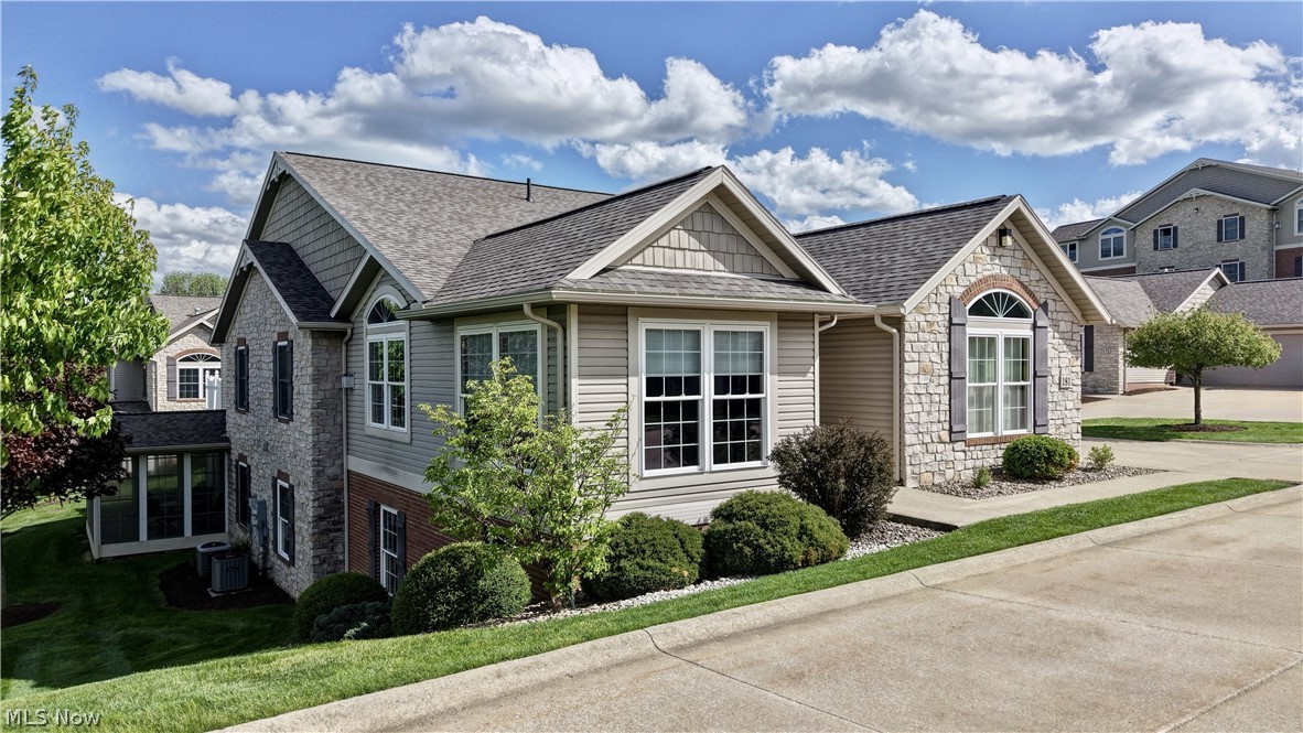 181 Heritage Crossing SE Sugarcreek OH 44681