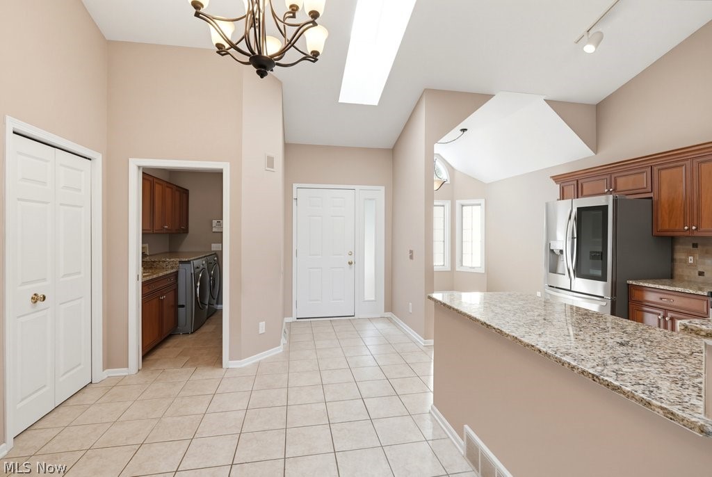 2549 River Downs Stow OH 44224
