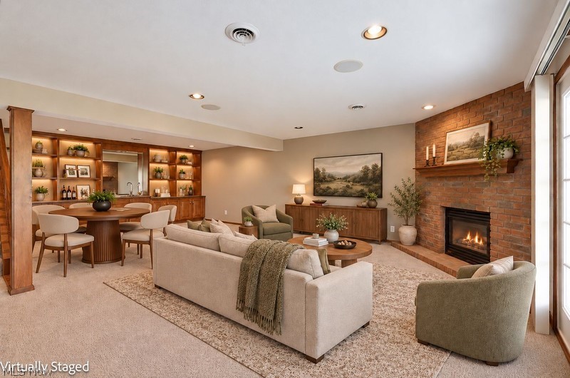2549 River Downs Stow OH 44224