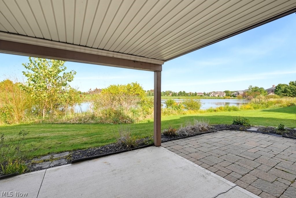 2549 River Downs Stow OH 44224