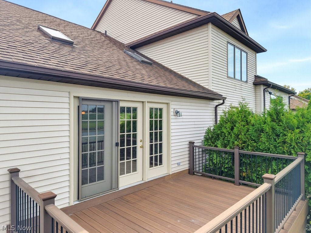 2549 River Downs Stow OH 44224