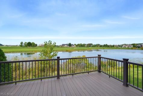 2549 River Downs Stow OH 44224