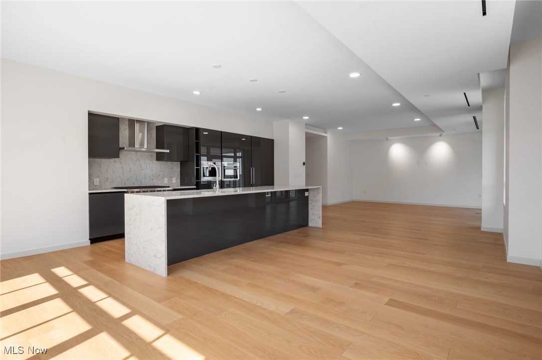 22700 Lake Road Rocky River OH 44116