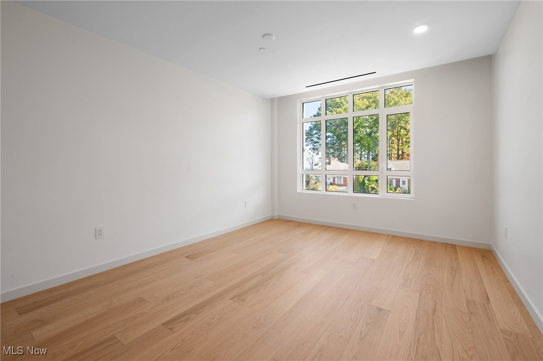 22700 Lake Road Rocky River OH 44116