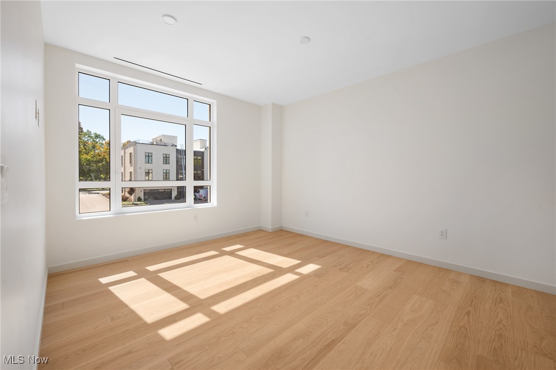 22700 Lake Road Rocky River OH 44116