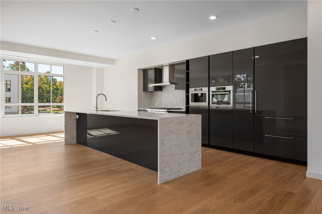 22700 Lake Road Rocky River OH 44116