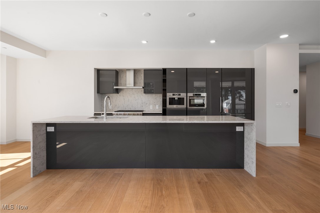 22700 Lake Road Rocky River OH 44116