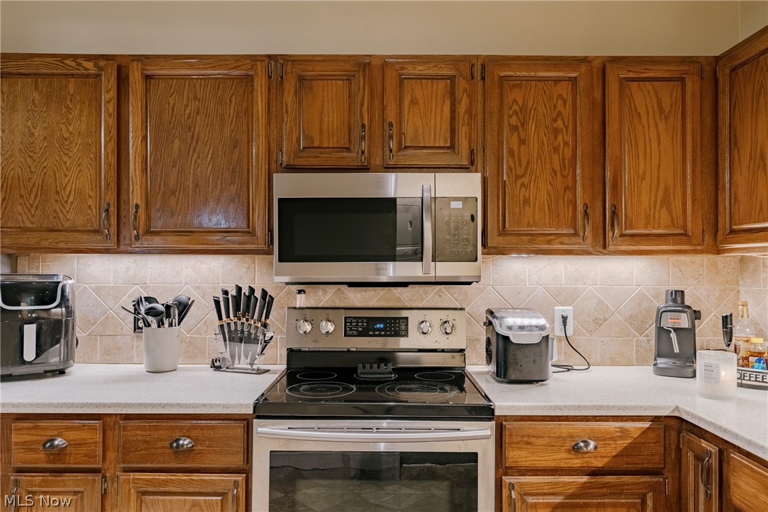 2889 Charing Cross Road NW Canton OH 44708