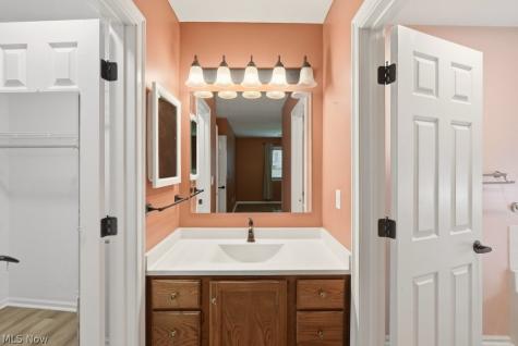 1715 Windrow Lane Broadview Heights OH 44147