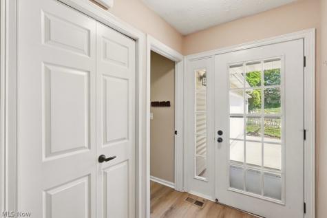 1715 Windrow Lane Broadview Heights OH 44147