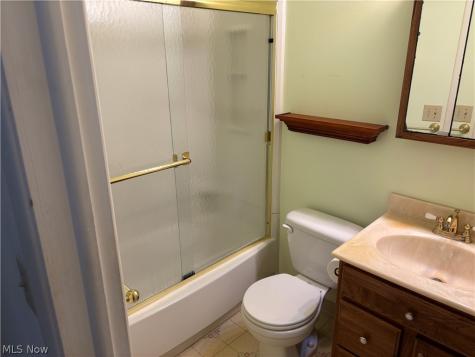 8140 Independence Drive Mentor OH 44060