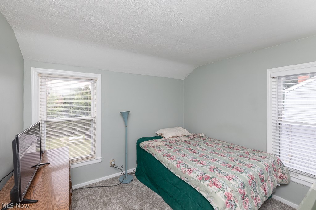 14212 Gramatan Avenue Cleveland OH 44111