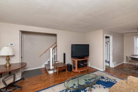 14212 Gramatan Avenue Cleveland OH 44111
