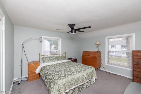 14212 Gramatan Avenue Cleveland OH 44111