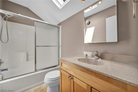 42 Pond Drive Rocky River OH 44116