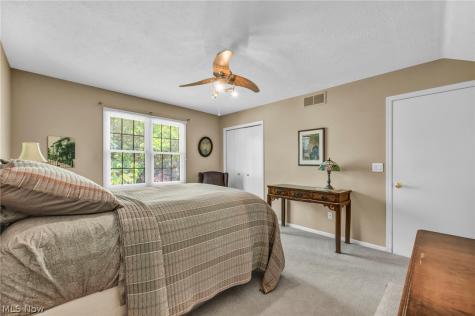 42 Pond Drive Rocky River OH 44116