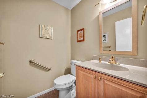 42 Pond Drive Rocky River OH 44116