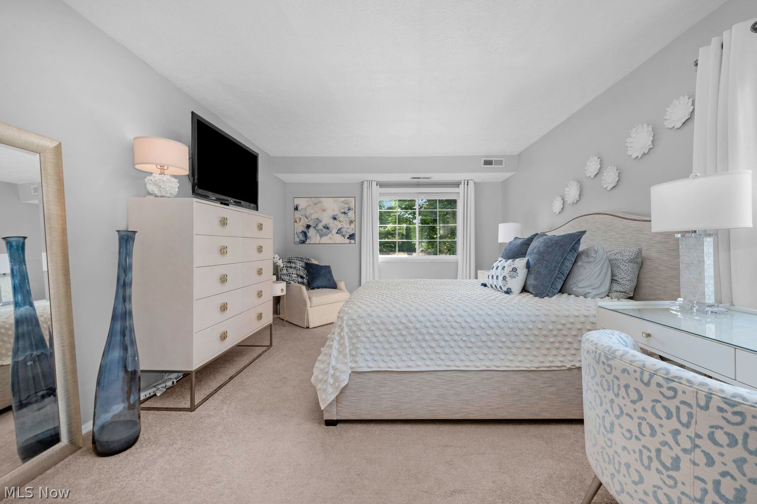 2877 N Bay #O5 Drive Westlake OH 44145