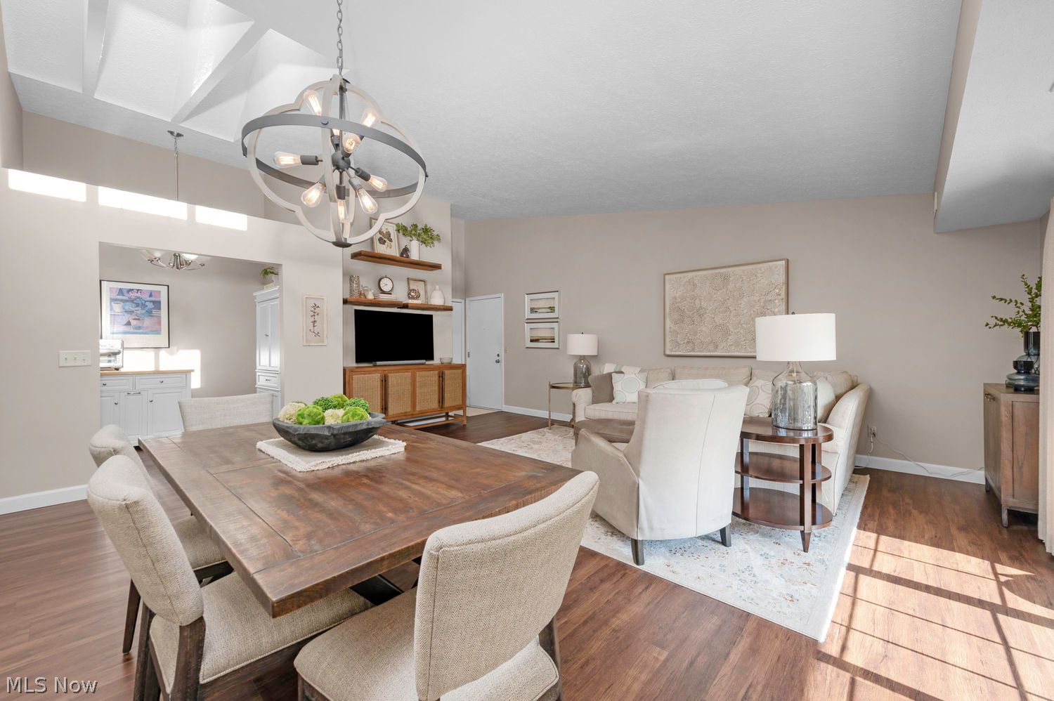 2877 N Bay #O5 Drive Westlake OH 44145