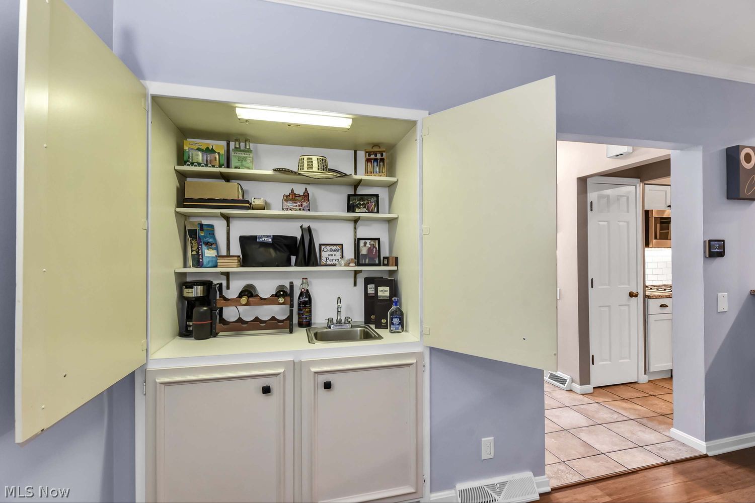 1239 Harwich Court Rocky River OH 44116