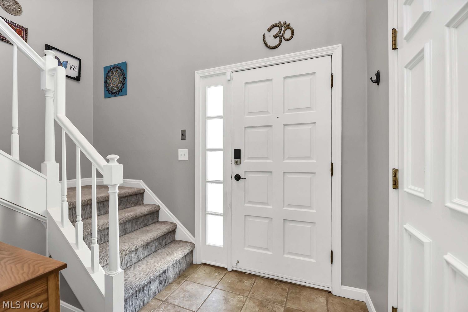 1239 Harwich Court Rocky River OH 44116