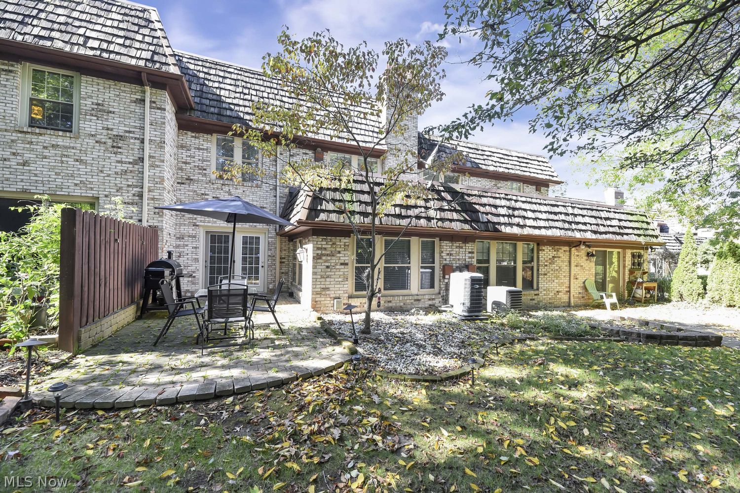 1239 Harwich Court Rocky River OH 44116