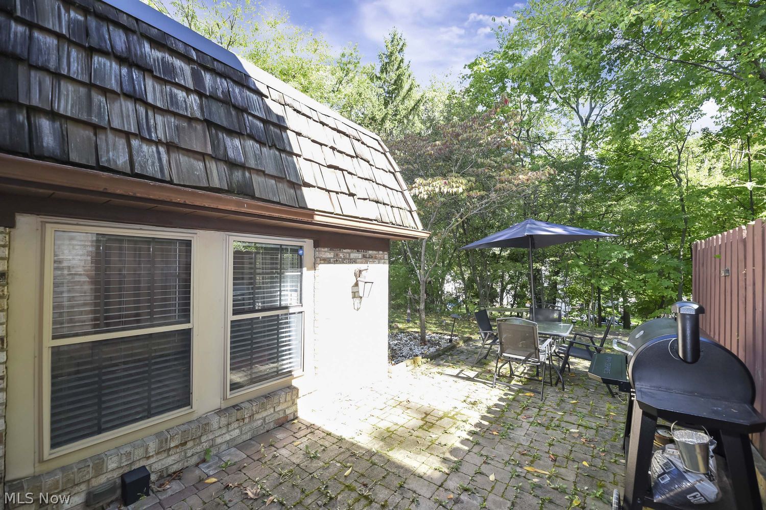 1239 Harwich Court Rocky River OH 44116