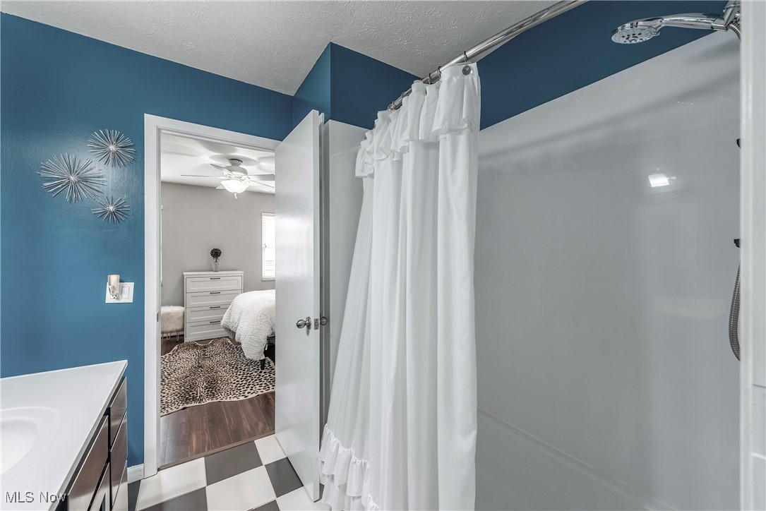 2755 Pease Drive Rocky River OH 44116