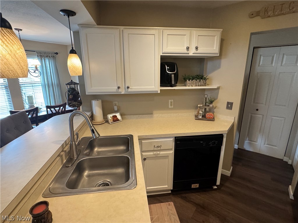 371 N Bayshore Drive Columbiana OH 44408