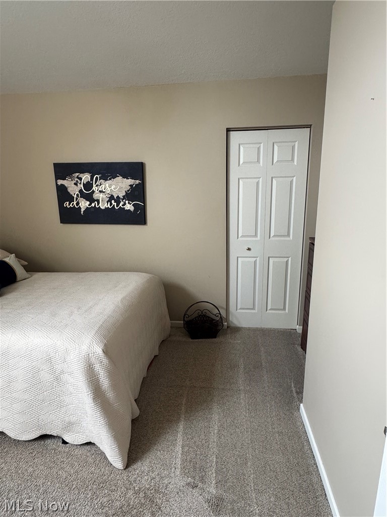 371 N Bayshore Drive Columbiana OH 44408