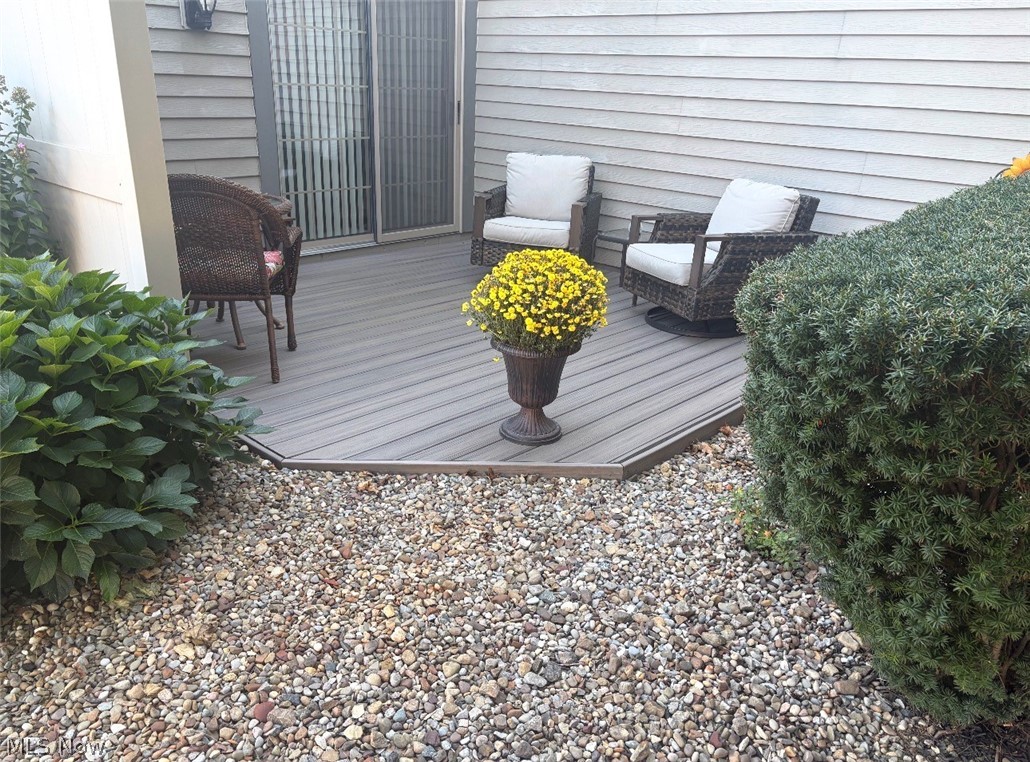 371 N Bayshore Drive Columbiana OH 44408