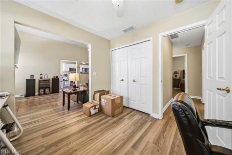 7618 Willow Woods Drive North Olmsted OH 44070
