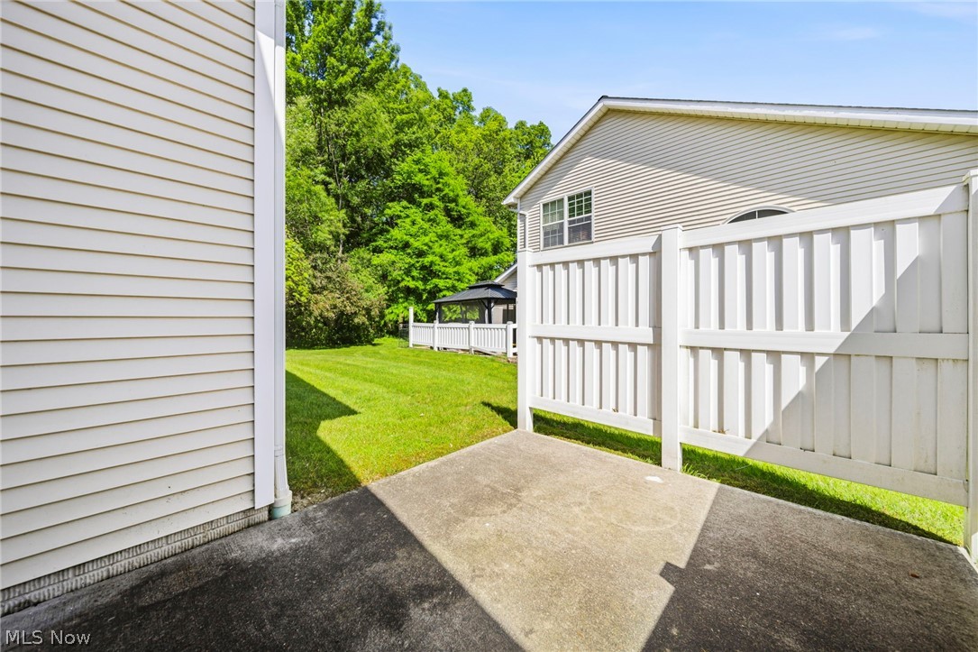 7618 Willow Woods Drive North Olmsted OH 44070