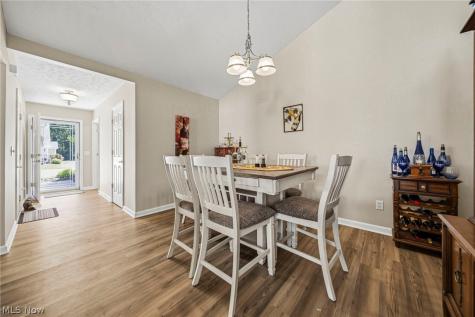 7618 Willow Woods Drive North Olmsted OH 44070