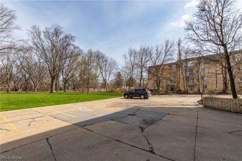 19510 Lorain Road Fairview Park OH 44126