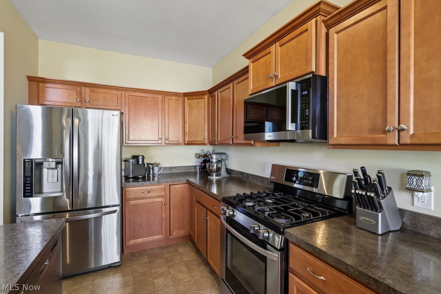 6804 Highland View Drive Parma OH 44134