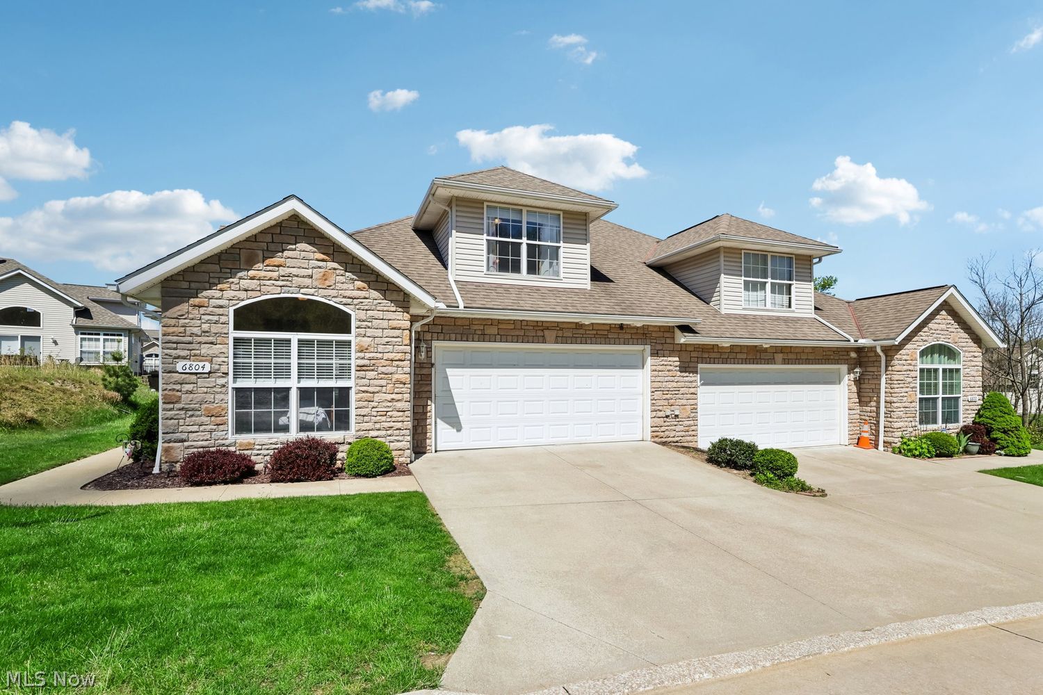 6804 Highland View Drive Parma OH 44134